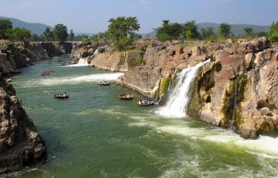 Hogenakkal Falls 